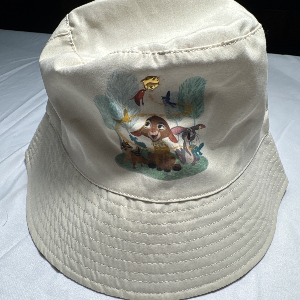 Walt Disney Parks 2023 Wish Movie Valentino & Star Bucket Hat  NWT ONE SIZE
